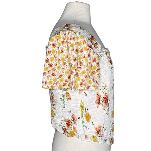 Torrid 1 SMOCKED FLUTTER SHORT SLEEVE CROP TOP in Warm Sunset Floral - Picture 2 of 7